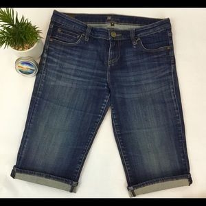 KUT FROM THE KLOTH JEAN SHORTS SIZE 4